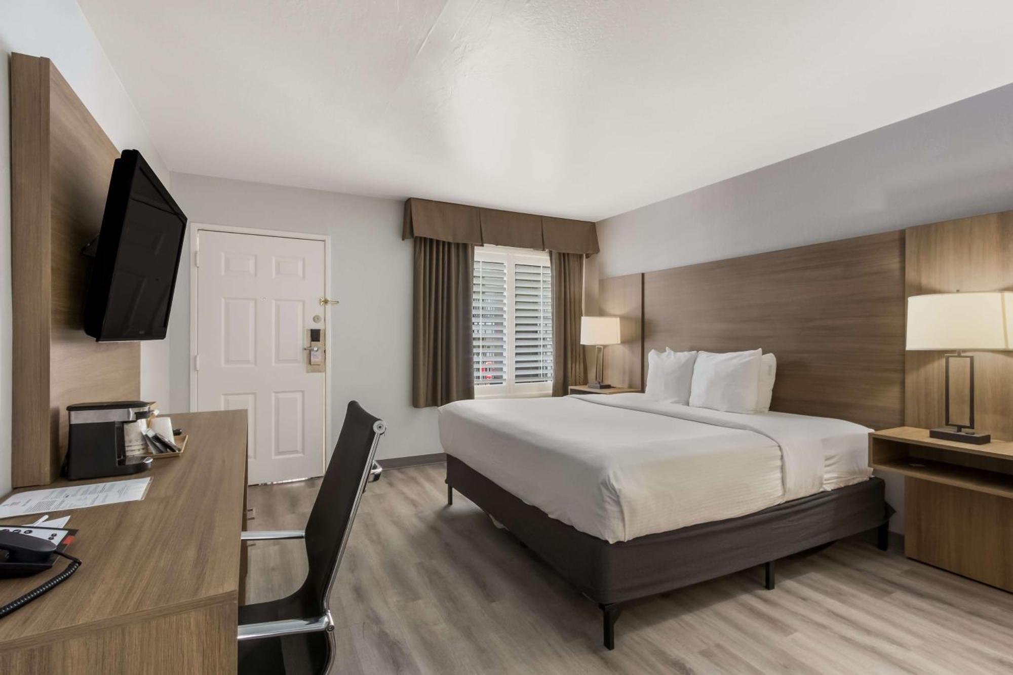 Surestay Plus Hotel By Best Western Tempe University Exterior foto